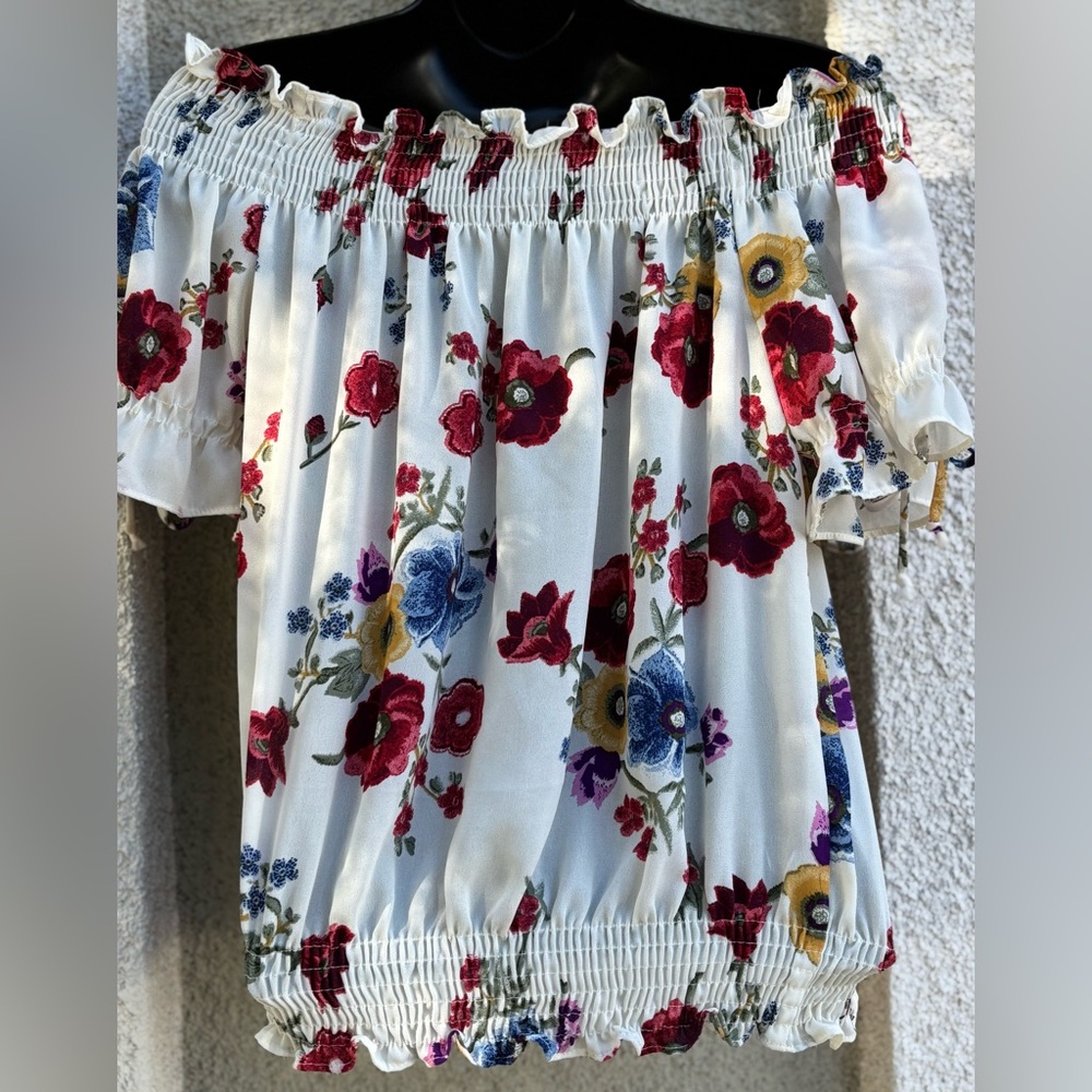 TIMING Floral Off-Shoulder Blouse - Red, Blue, Yellow Size S - Picture 2 of 9